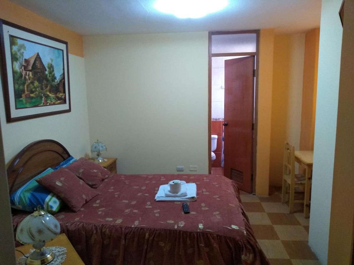 Hostal Vista Al Lago Titicaca Пуно Екстериор снимка