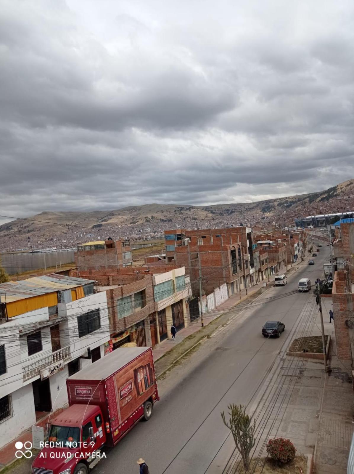 Hostal Vista Al Lago Titicaca Пуно Екстериор снимка