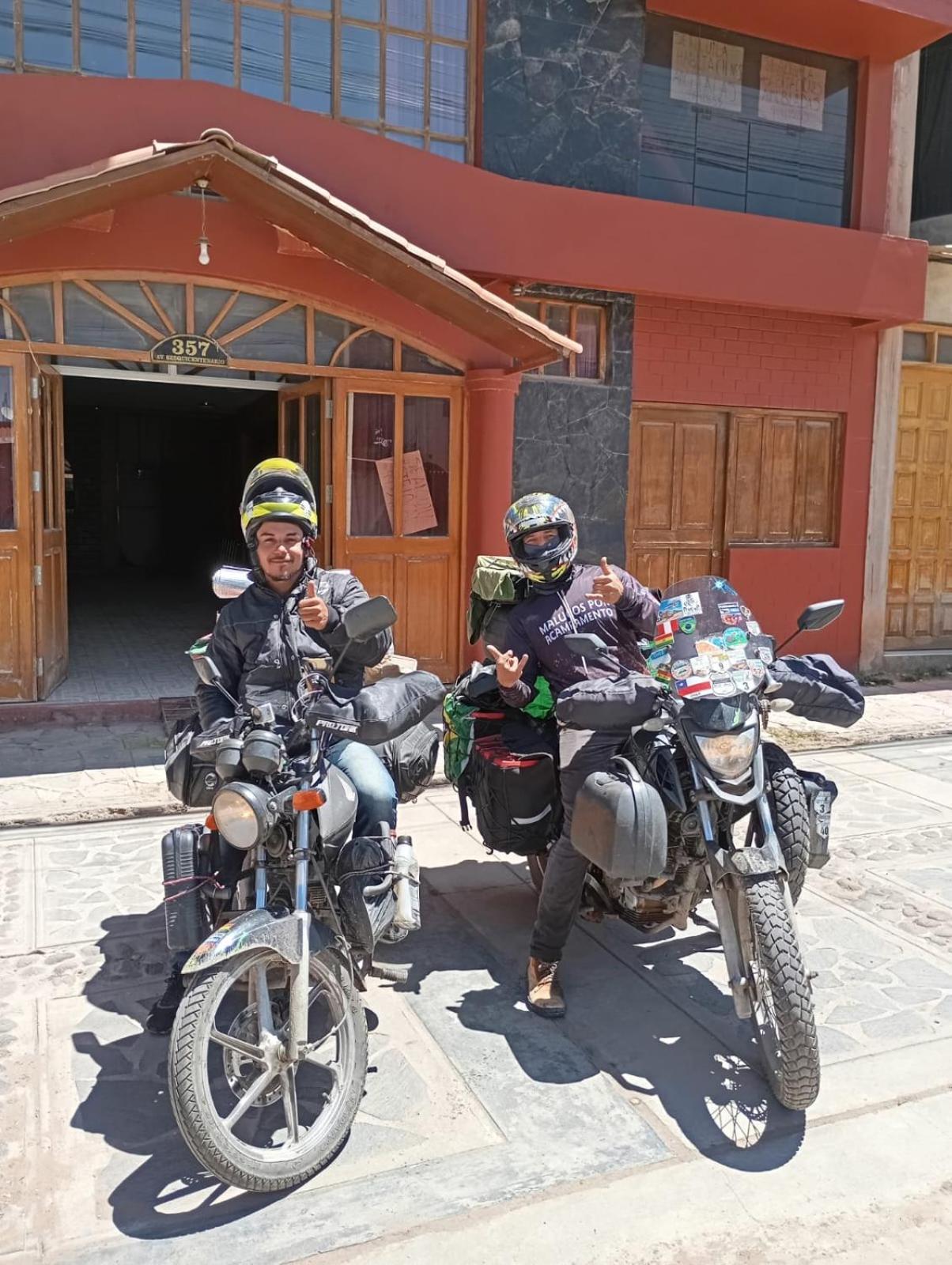 Hostal Vista Al Lago Titicaca Пуно Екстериор снимка